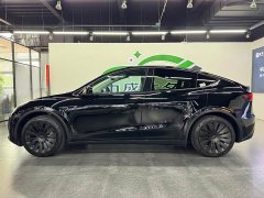 Tesla Model Y 2022 Facelift Rear-Wheel Drive - ფოტო 3
