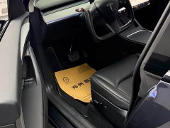 Tesla Model Y Rear-Wheel Drive - ფოტო 9