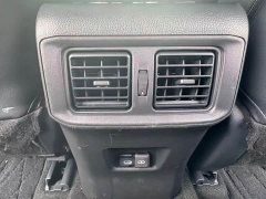 Toyota Vland 2.0L CVT FWD Luxury Plus - ფოტო 11