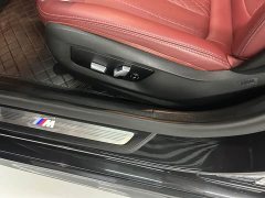 BMW 5 Series 530Li Leading Edition Luxury Package - ფოტო 11