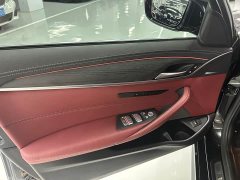 BMW 5 Series 530Li Leading Edition Luxury Package - ფოტო 16