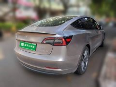Tesla Model 3 Performance All-Wheel Drive - ფოტო 4
