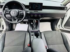 Honda Vezel 1.5L CVT Pioneer Edition - ფოტო 13