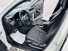 Honda Vezel 1.5L CVT Pioneer Edition - ფოტო 7