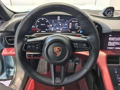 Porsche Taycan - ფოტო 2