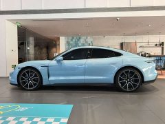 Porsche Taycan - ფოტო 9