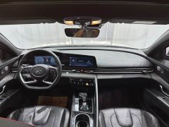 Hyundai Elantra 2022 1.5L CVT 20th Anniversary Edition - ფოტო 16