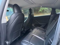 Tesla Model Y Rear-Wheel Drive - ფოტო 7