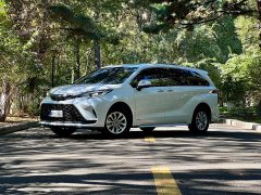 Toyota Gravia 2024 2.5L Hybrid Comfort Edition - ფოტო 1