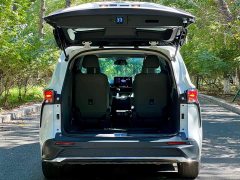 Toyota Gravia 2024 2.5L Hybrid Comfort Edition - ფოტო 10
