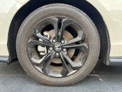 Honda Accord 260TURBO Luxury - ფოტო 13