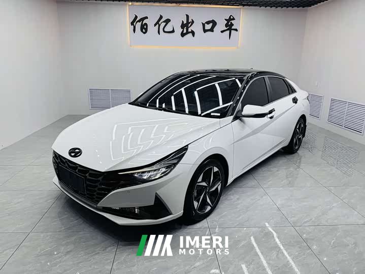 Hyundai Elantra 1.5L CVT Luxury