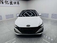 Hyundai Elantra 2022 1.5L CVT Luxury - ფოტო 2