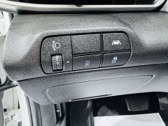Hyundai Elantra 2022 1.5L CVT Luxury - ფოტო 9