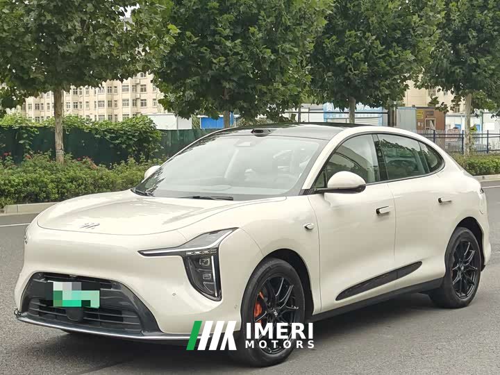 IM Motors Zhiji LS6 Extended Range 66 Max