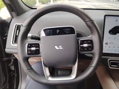 Li Auto L7 2024 Pro - ფოტო 14