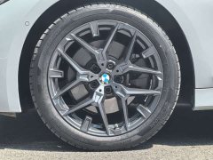 BMW 3 Series 330Li M Sport Night Edition Package - ფოტო 10