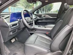 Cadillac XT5 2.0T Luxury - ფოტო 5