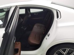 Volvo S60 B4 Smart Luxury Edition - ფოტო 15