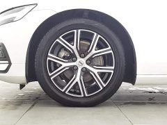 Volvo S60 B4 Smart Luxury Edition - ფოტო 17