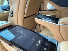 Voyah Lantu Dreamchaser PHEV AWD Luxury Kunpeng Edition - ფოტო 11