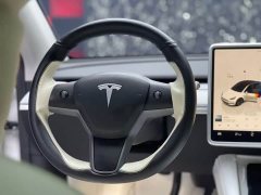 Tesla Model Y Rear-Wheel Drive - ფოტო 13