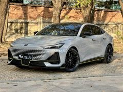 Changan UNI-V 1.5T Sport Edition - ფოტო 1