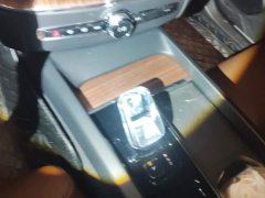 Volvo XC60 2025 B5 AWD Smart Remote Luxury Edition - ფოტო 16