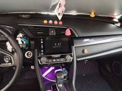 Honda Civic 2021 Hatchback 220TURBO CVT Dynamic Control - ფოტო 13
