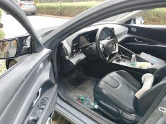 Hyundai Elantra 1.5L CVT GLX Elite - ფოტო 12