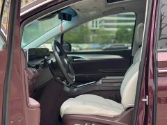 Buick GL8 Avenir Six-Seater Wisdom Courtesy Edition - ფოტო 3