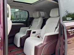 Buick GL8 Avenir Six-Seater Wisdom Courtesy Edition - ფოტო 6
