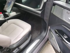 HiPhi Y 560km Elite Edition - ფოტო 8