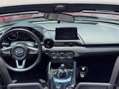Mazda MX-5 2.0L Manual - ფოტო 6