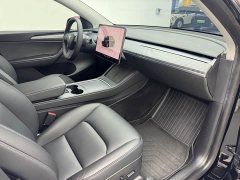 Tesla Model Y Long Range All-Wheel Drive - ფოტო 10