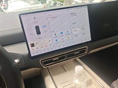 Li Auto MEGA Ultra Smart Refresh Edition - ფოტო 7