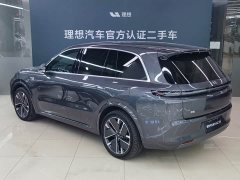 Li Auto L8 Ultra Smart Refresh Edition - ფოტო 12