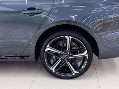 Audi A4L 2025 200 Million Units Joyful Edition 40 TFSI Luxury Dynamic - ფოტო 19