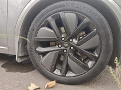 Li Auto L9 2022 Max - ფოტო 8