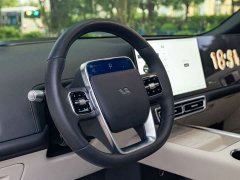 Li Auto L9 2024 Ultra - ფოტო 6