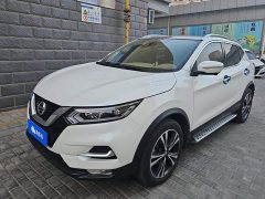 Nissan Qashqai 2.0L CVT XV Premium Luxury - ფოტო 1