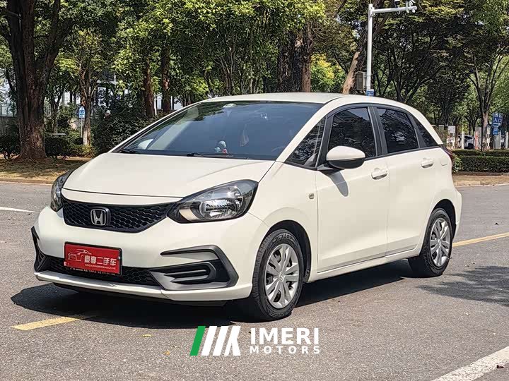 Honda Fit 1.5L CVT Trend Edition - ავტომობილი ჩინეთიდან