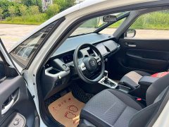 Honda Fit 1.5L CVT Trend Edition - ფოტო 4