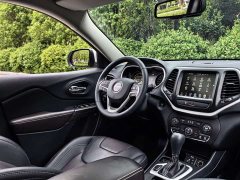 Jeep Liberty Light 2020 2.0L FWD Classic Sport Edition - ფოტო 15