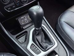 Jeep Liberty Light 2020 2.0L FWD Classic Sport Edition - ფოტო 17