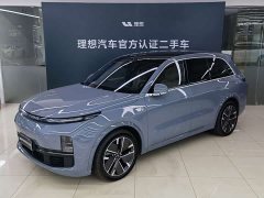 Li Auto L8 Ultra Smart Refresh Edition - ფოტო 1