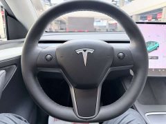 Tesla Model Y Standard Range RWD - ფოტო 10
