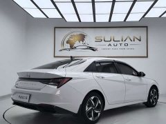 Hyundai Elantra 2022 1.5L CVT Luxury - ფოტო 4