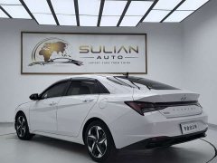 Hyundai Elantra 2022 1.5L CVT Luxury - ფოტო 6
