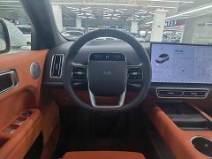 Li Auto L6 Pro - ფოტო 10